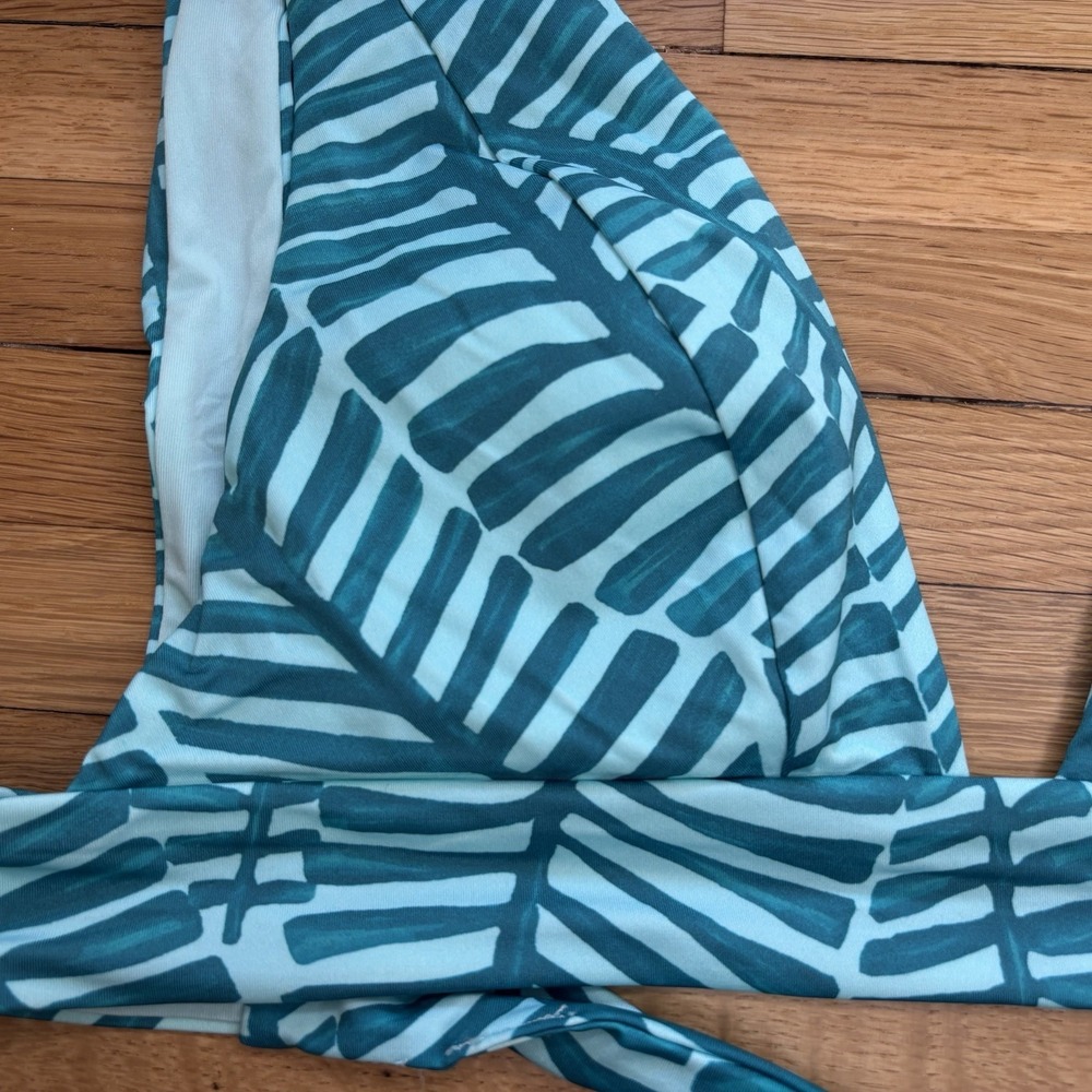 VITAMIN A Swim Top Bikini Women's Large Triangle Straps Tropical Top Only Beach - Picture 4 of 7